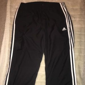 Women’s adidas capris